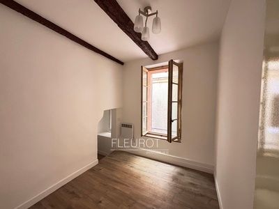 Location Appartement 2 pièces 28m² LA CIOTAT 13600 - Photo 2