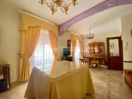 Casa adosada en alquiler en Calle del Dr. Gutierrez Lozano - Foto 4