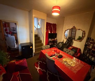 2 Bed Terraced House, Finch Road, B19 - Photo 2