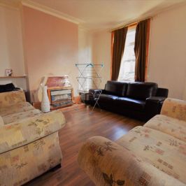 3 bedroom House in Thornville Street, Leeds - Photo 2