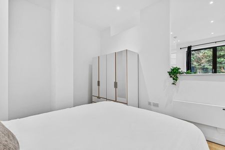 Studio to rent - Photo 3