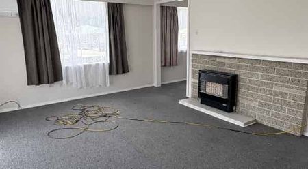 Refreshed 3 Bedroom Home in Wainuiomata - Photo 3