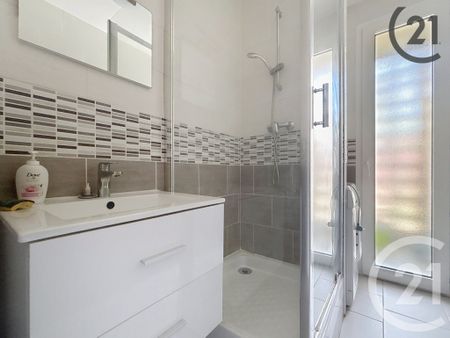 Location Appartement 2 pièces 44m² TROYES 10000 - Photo 4