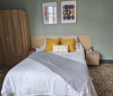 Rambla de Catalunya, Barcelona, Catalonia 08008 - Photo 5