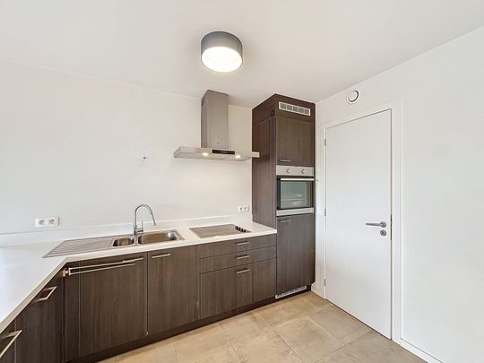 Appartement te huur - Photo 1