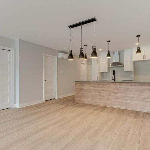 2 CH - 1 SDB - Granby - $1,600 /mo - Photo 1