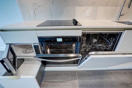 For Lease - 8 Wellesley Street Unit# 2701, Toronto, Ontario - Photo 4