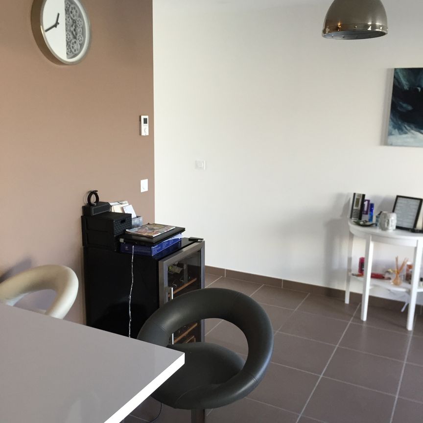 Location Maison 4 pièces 90m² MERIGNAC 33700 - Photo 1