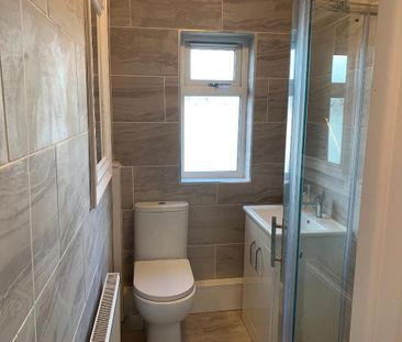 2 Chesham Gardens, Belfast, BT6 8GX - Photo 6
