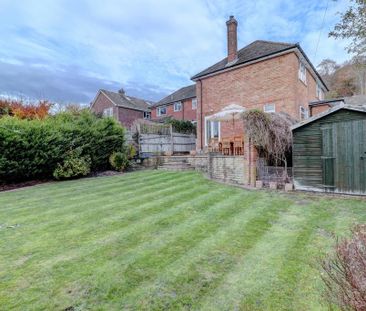 4 bedroom detached house to rent - Photo 2