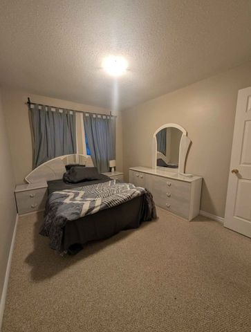 For Lease - 16 Manju Street, Hunt Club - South Keys and Area, Ontario - Photo 4