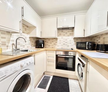 1 bedroom property to rent - Photo 1