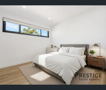 Luxurious Family Residence! - Photo 1