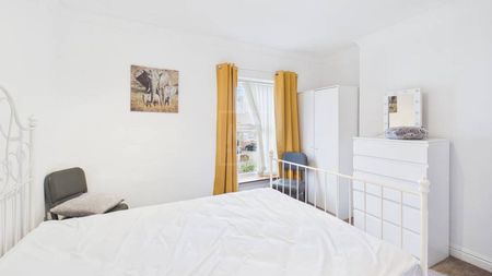 Clay Lane, Burtonwood, WA5 - Photo 4