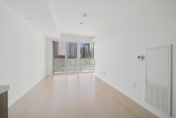 For Lease - 15 Queens Quay Unit# 618, Toronto, Ontario - Photo 1