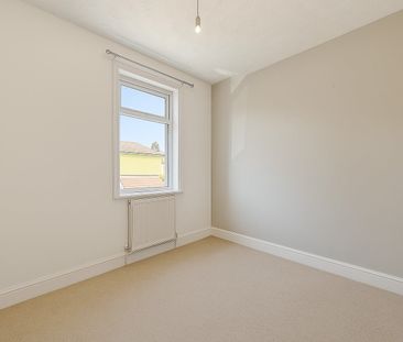 Gordon Road, Fareham - Photo 4