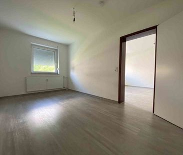 Neue Wohnung, neues Glück! Ansprechende 2-Zi.-Wohnung - Photo 2