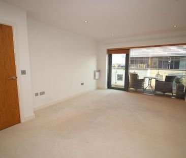 1 bedroom Apartment to rent in Grove Park Oval, Gosforth, Newcastle... - Photo 4