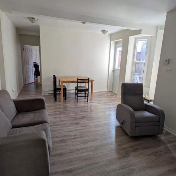 2 CH - 1 SDB - Québec - $1,294 /mo - Photo 1
