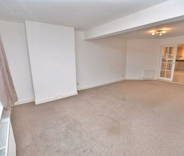 The Green, Bearsted, Maidstone - Photo 6