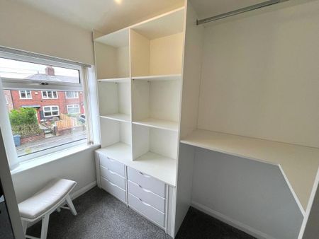 2 bedroom terraced house to rent - Photo 4