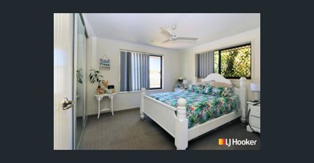 Modern Coastal Living in Beautiful Bargara - Photo 3