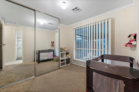 13 Elliott Avenue, Gulfview Heights SA 5096 - House For Rent - $660 | Domain - Photo 5