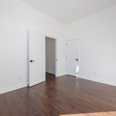 114 Rue de Liège - Photo 1