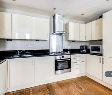 2 bedroom penthouse to rent - Photo 5