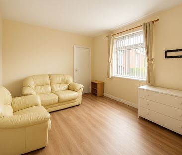 Room in a Shared House, Selsey Road, B17 - Photo 2