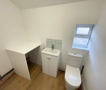 2 bedroom terraced house to rent - Photo 6