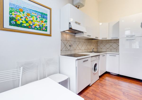 VATICANO / BORGO - SPLENDIDO BILOCALE IN LOCAZIONE