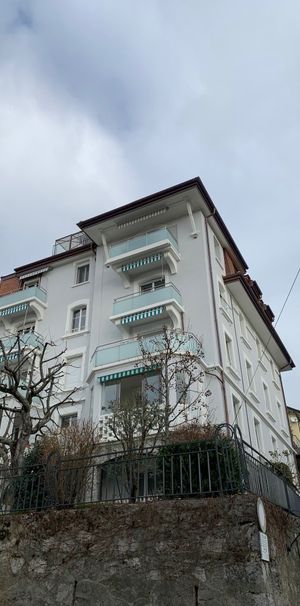 Charmant appartement de 2.5 pièces avec balcon à Lausanne - Photo 2
