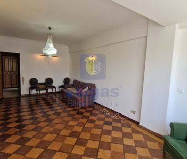 Apartamento T4 em Lisboa - Photo 1