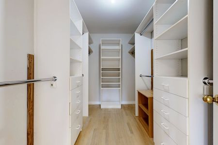 For Lease - 348 Greenfield Avenue, Toronto, Ontario - Photo 4