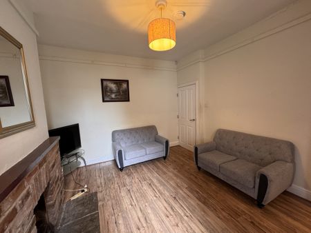 Nunthorpe Road, South Bank - P1053 - Photo 2