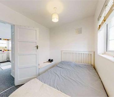 Lancaster Road, London, Greater London, SE25 - Photo 6