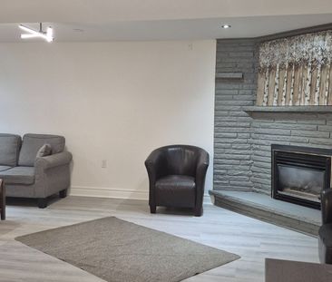 For Lease - 267 Elgin Mills Road Unit# Basement, Richmond Hill, Ont... - Photo 2