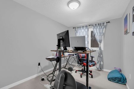 For Lease - 110 Activa Avenue Unit# E30, Kitchener, Ontario - Photo 5