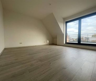Appartement te huur - Photo 1