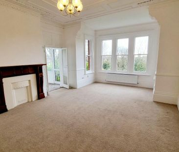 Arundel Road, Eastbourne | Three-bedroom flat - Photo 5