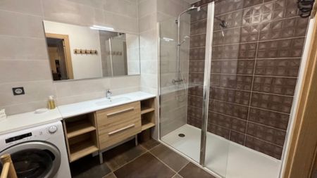 Location Appartement 3 pièces 58m² - Photo 3