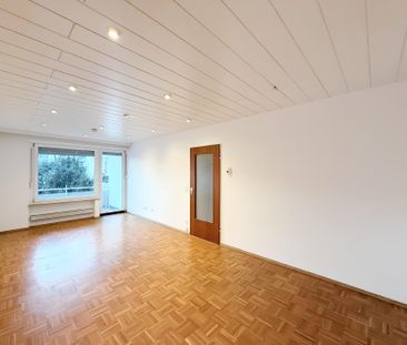 HELLE 2-ZIMMERWOHNUNG ZU MIETEN! - Photo 1