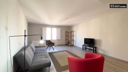 2-bedroom apartment for rent in El Gotic, bills included - Foto 2