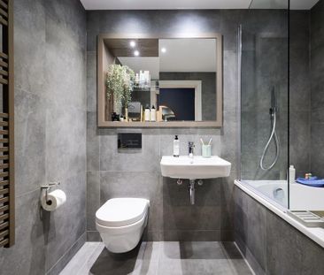 3 bedroom apartment to rent - Photo 6