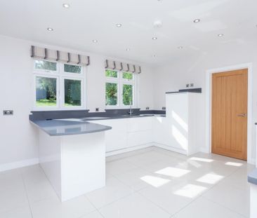 4 Bedroom House - Detached - Photo 4