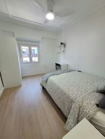 Calle Federico Maicas, Torrent, Valencian Community 46900 - Photo 2