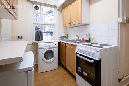 3 bedroom apartment to rent - Photo 5