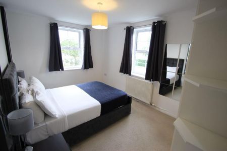 2 bedroom apartment to rent - Photo 4