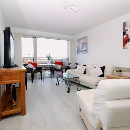 2Bedrooms, 1Bathrooms - Photo 1